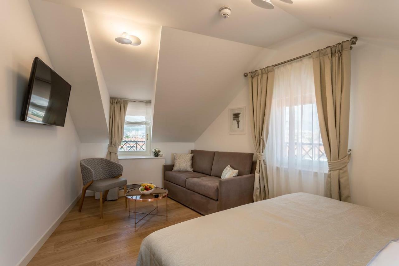 Residence Stine Split Zewnętrze zdjęcie