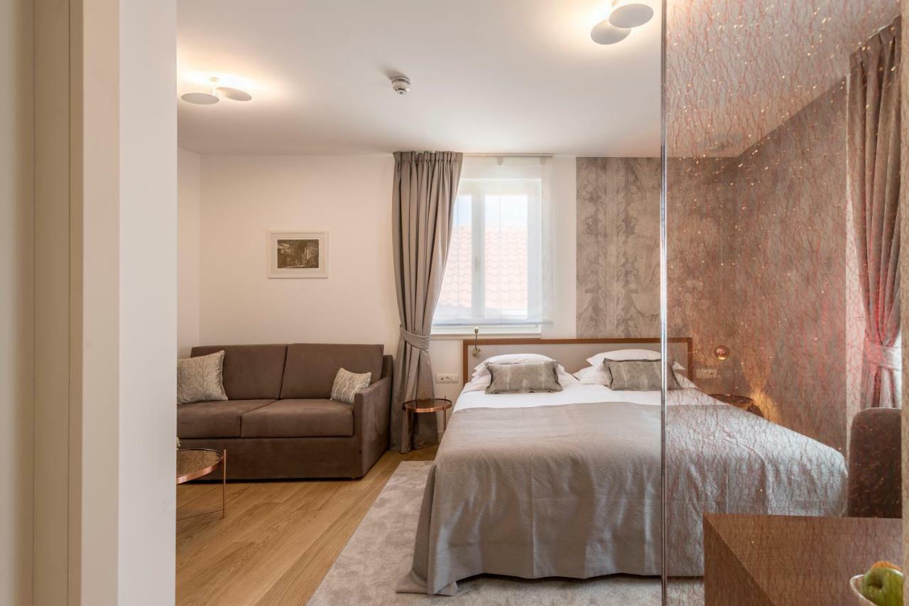 Residence Stine Split Zewnętrze zdjęcie
