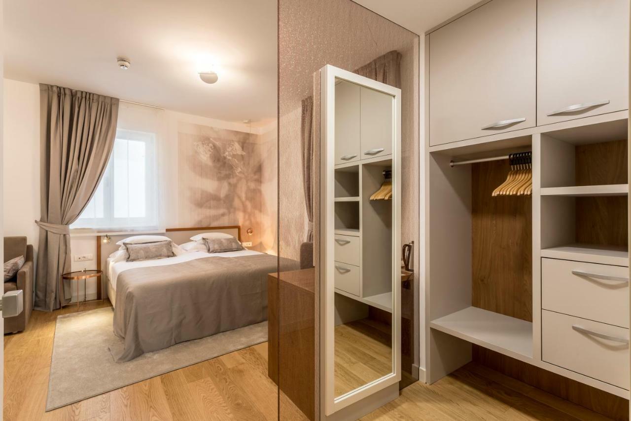 Residence Stine Split Zewnętrze zdjęcie